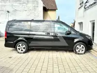 2022 Mercedes Benz V 220