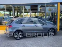2022 Mercedes Benz B 180