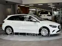 2022 Mercedes Benz B 180