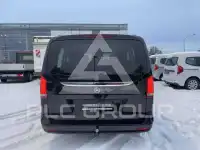 2022 Mercedes Benz V 300