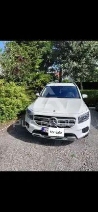 2022 Mercedes Benz GLB 180