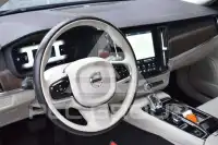 2022 Volvo S90