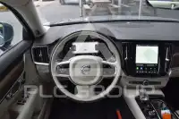 2022 Volvo S90