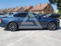 2022 Volvo S90