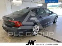 2022 Volvo S90