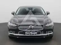 2022 Volvo S90