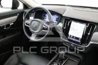 2022 Volvo S90