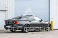 2022 Volvo S90