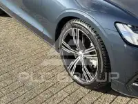 2022 Volvo S60