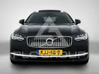 2022 Volvo V90