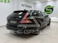 2022 Volvo V90