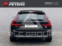 2022 Volvo V90