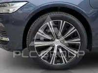 2022 Volvo V90