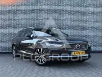 2022 Volvo V90