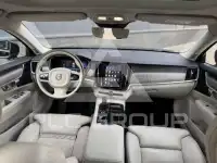 2022 Volvo V90