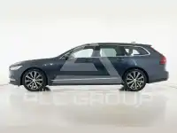 2022 Volvo V90