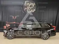 2022 Volvo V90
