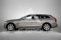 2022 Volvo V90