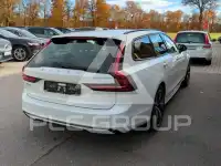 2022 Volvo V90