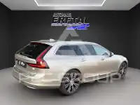 2022 Volvo V90
