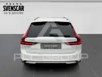 2022 Volvo V90