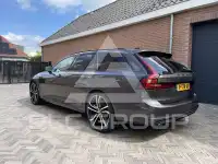 2022 Volvo V90
