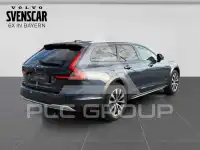 2022 Volvo V90
