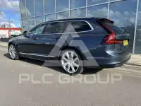 2022 Volvo V90