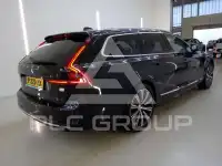 2022 Volvo V90
