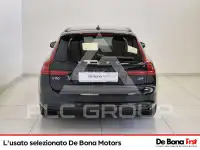 2022 Volvo V90