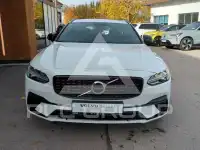 2022 Volvo V90
