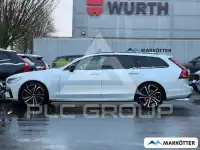 2022 Volvo V90
