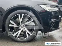 2022 Volvo V90