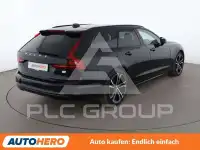 2022 Volvo V90