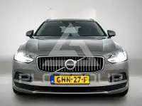 2022 Volvo V90