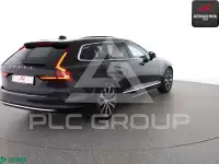 2022 Volvo V90