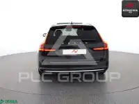2022 Volvo V90