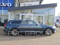 2022 Volvo V90
