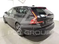 2022 Volvo V90
