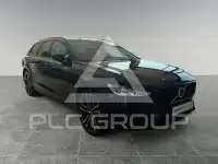 2022 Volvo V90