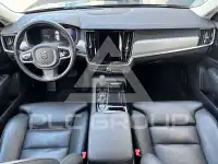 2022 Volvo V90