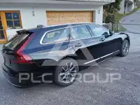 2022 Volvo V90