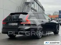 2022 Volvo V90