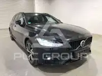 2022 Volvo V90