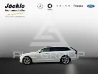 2022 Volvo V90