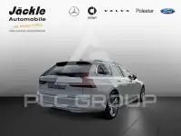2022 Volvo V90