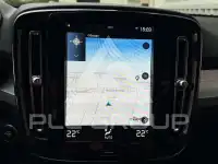 2022 Volvo XC40