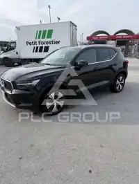 2022 Volvo XC40