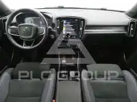2022 Volvo XC40