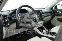 2022 Volvo XC40